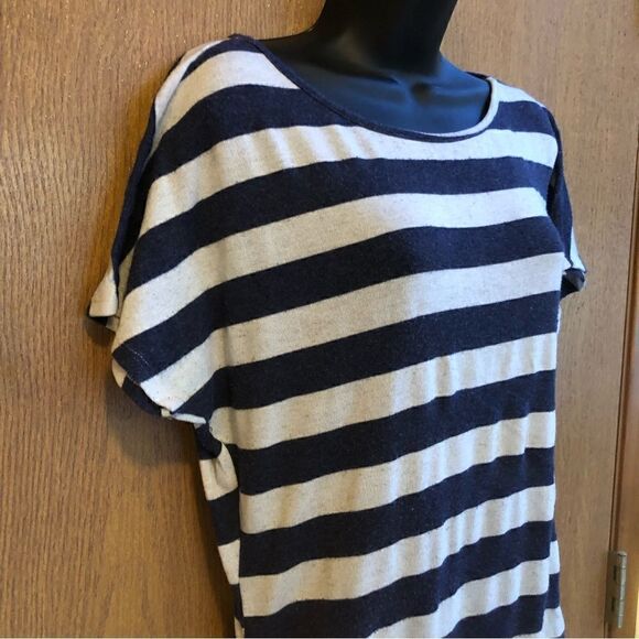 Juniper Ln Maternity short sleeve navy blue and white striped size Large - Picture 1 of 11